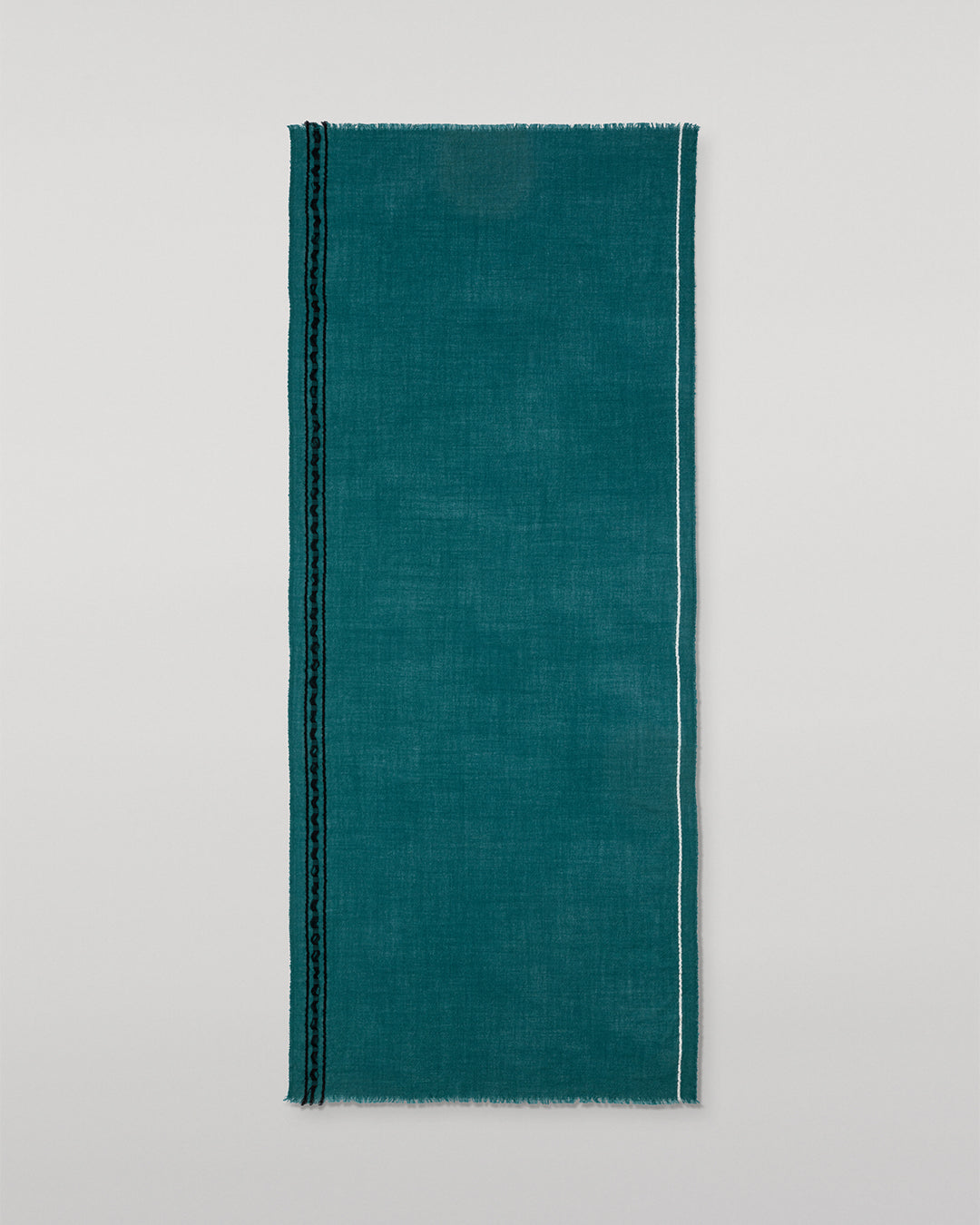Cyrus Float Edge Green Scarf