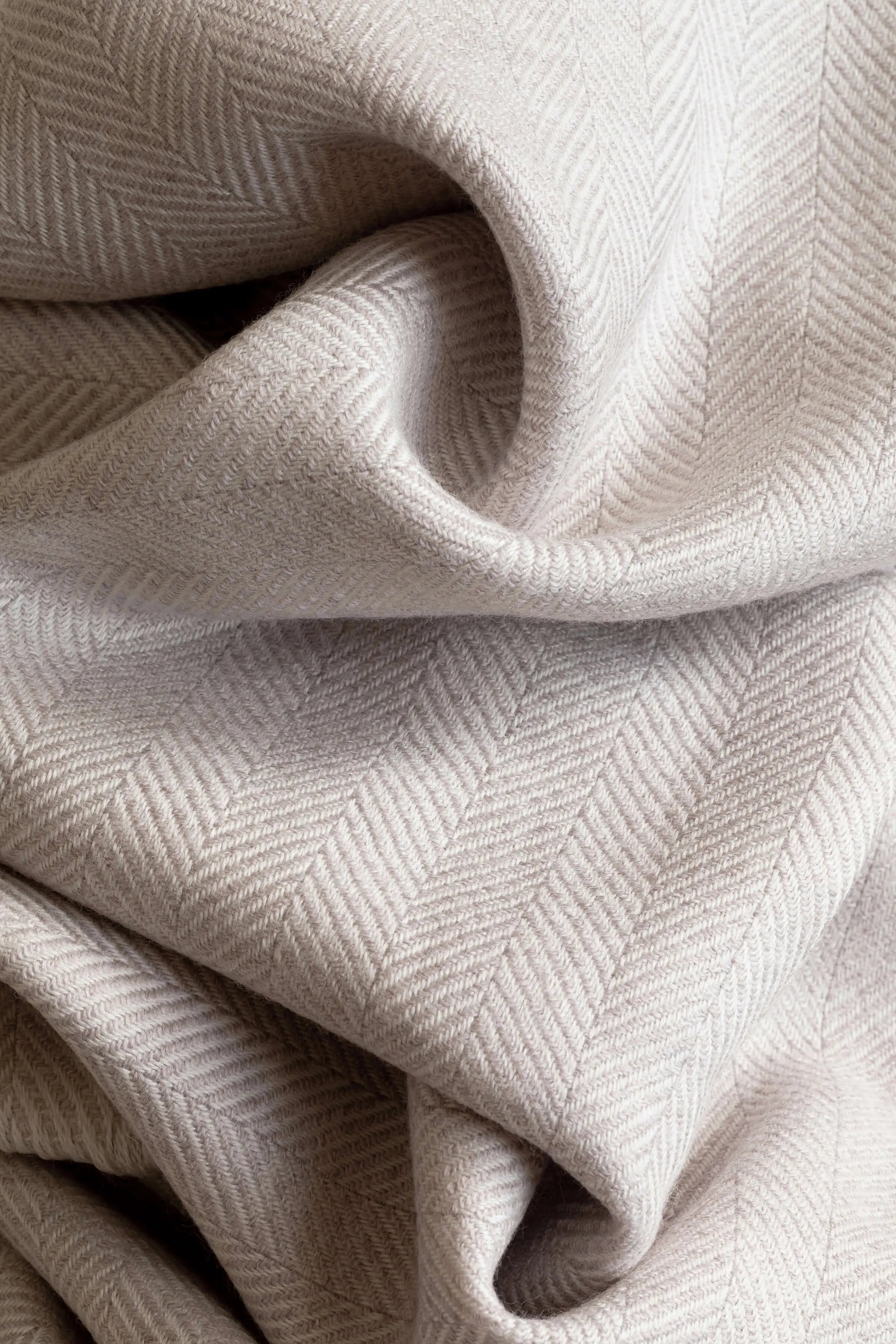 Herringbone Merino Bed Throw in Silver Birch