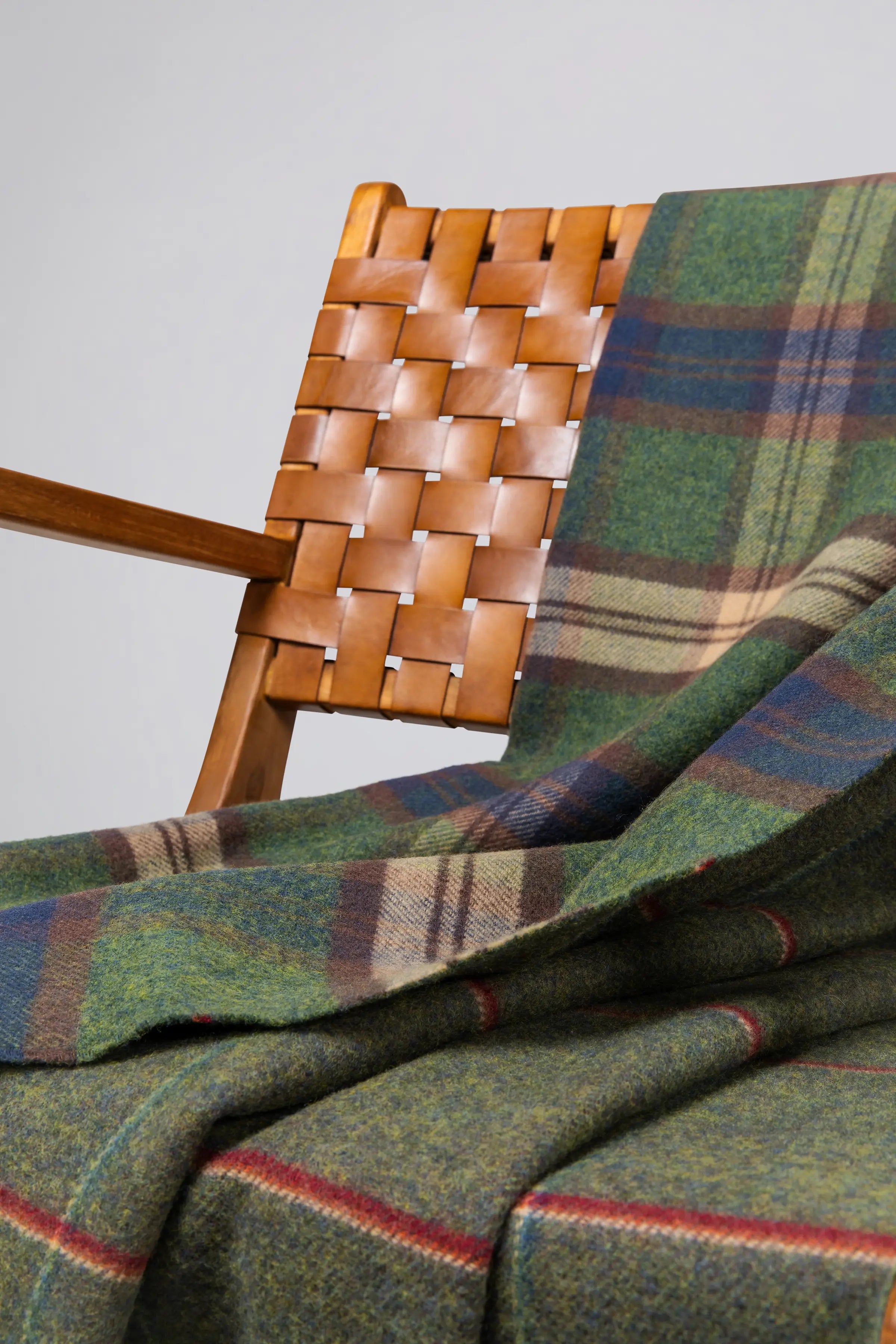 Double Face Lambswool Throw in Check & Windowpane