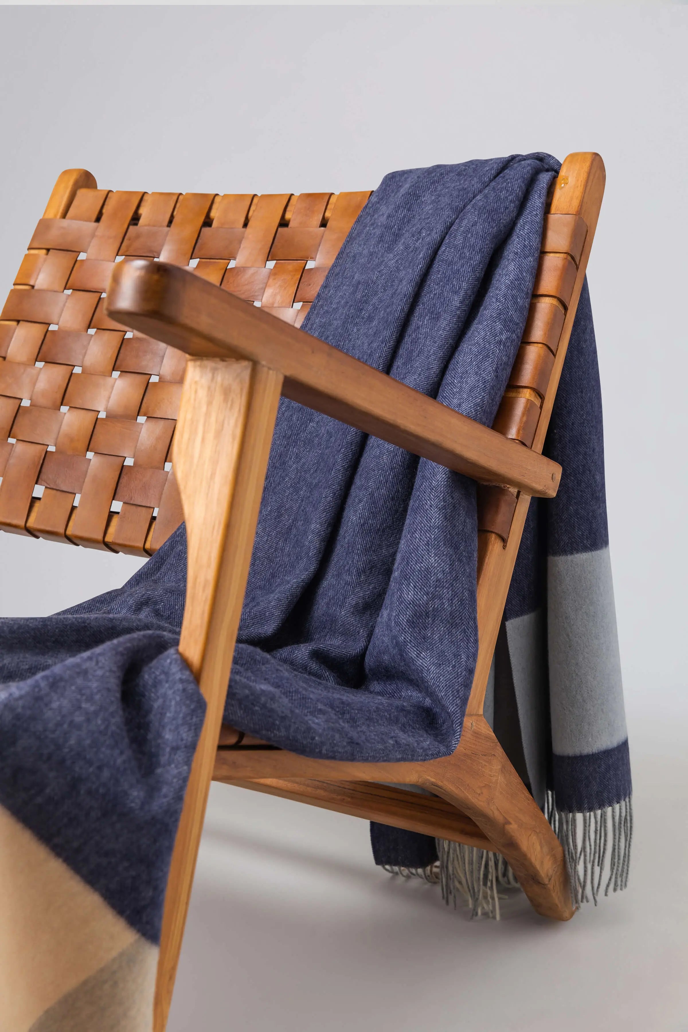 Block Border Wool Throw in Dark