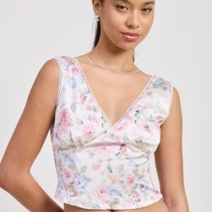 Spring Time Top